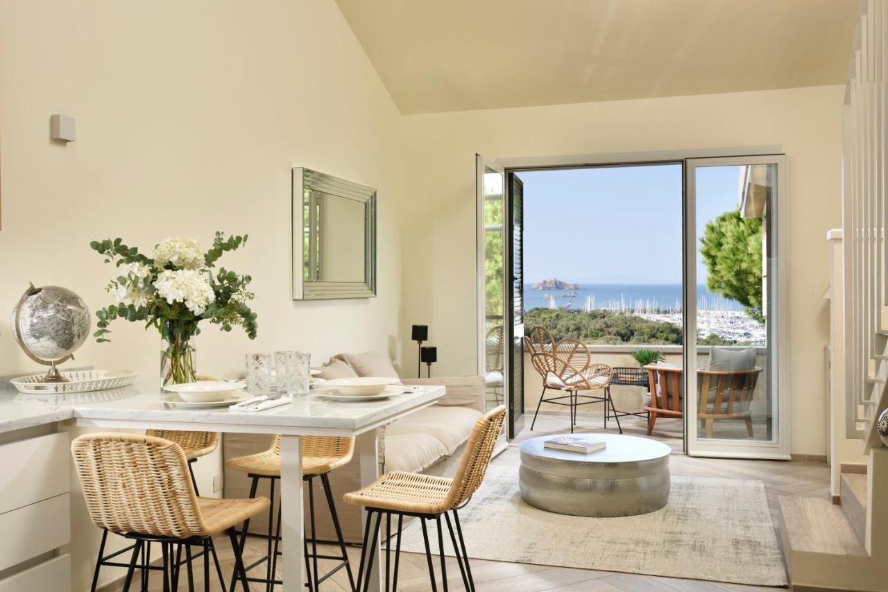 Punta Ala Sea View Apartments エクステリア 写真